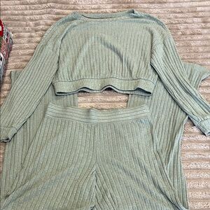 Green Ribbed Knit Lounge Set from GILLY HICKS